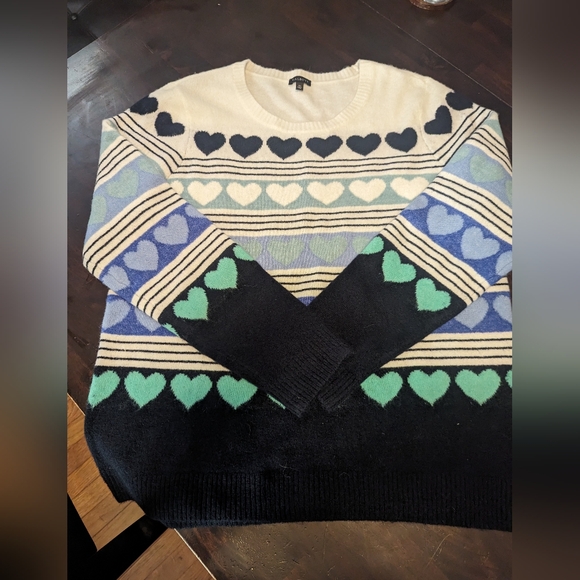 Talbots Sweaters - Talbots Heart Print Long Sleeve Soft Knit Pullover Sweater Size XL
